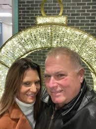 Missing my DaLane this Christmas! When I go through our photos I smile with  tears in my eyes! She put the Spirit in the Christmas Season for me! God  Bless her!🙏🏻🎄