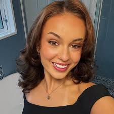 Olivia McCarthy (@oliviasmccarthy) • Instagram photos and videos