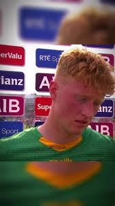 Fara 🤩 l l there shouod be way more clips of this man #fypシ #oisingal...