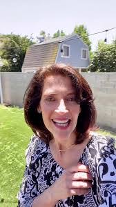 Rebecca Ritz's Instagram, Twitter & Facebook