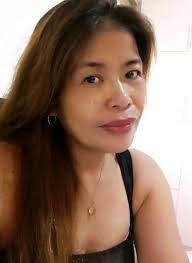 Hi beautiful friends good afternoon, it's have been a while now I posted  but still I have never fine a man who can love me an pay my bills