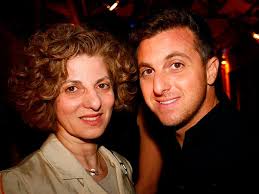 Aos 20 anos de idade, luciano huck fez um estágio na agencia w/brasil, do publicitário washington olivetto. Na Tv Cega Reconhece Luciano Huck Pelo Nariz E Apresentador Reage Tv Foco