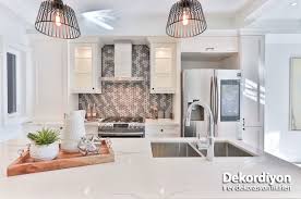 Mutfak tezgahlarının görünümünde etkili olan faktörlerden biri de profil kalınlığı. Cimstone Tezgah Mi Granit Tezgah Mi Dekordiyon