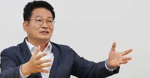 이게 논란이 커지니까 송영길 의원 측에서도 해명과 설명을 내놨던데요? ì„œìš¸ì‹ ë¬¸ ì†¡ì˜ê¸¸ í•´ë¦¬ìŠ¤ ê³¼í•œ ë°œì–¸ ç¾ŽëŒ€ì‚¬ê°€ ë¬´ìŠ¨ ì¡°ì„  ì´ë…ì¸ê°€