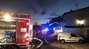 Jetzt wohnung kaufen in bad soden am taunus Main Kinzig Kreis Feuerwehr Rettet Person Aus Verrauchter Wohnung Kinzigtal