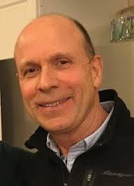 Aerobic exercise training and vascular function with aging in healthy men  and women