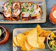 Phoenix Neighborhood Restaurant Phoenix The Henry Food Brunch Lunches And Dinners