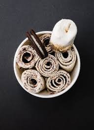 8 Fahrenheit Brings Thai Rolled Ice Cream To Atlanta Atlanta Magazine Roll Up Ice Cream Thai Ice Cream Ice Cream Photography