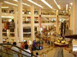 Deciding where to shop in kuala lumpur has never been easier. Die Achterbahn Bild Einkaufszentrum Berjaya Times Square In Kuala Lumpur