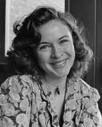 Hello North Bay art comrades! 🖤 I'm back in California for a wee spell and  will be modelling this Monday evening at @sebastopolarts—come