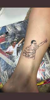 Veja as letras de zeca pagodinho e ouça deixa a vida me levar, vacilão, verdade, quando a gira girou, faixa amarela e muito mais músicas! Tatuagem Zeca Pagodinho Tatuagem Pagodinho Designs De Tatuagem