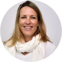 Twyla Scott's Instagram, Twitter & Facebook