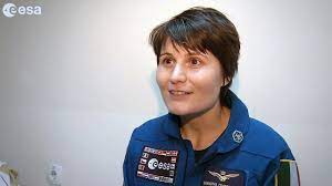 Astronauta italiana vai ser a primeira mulher europeia a comandar estação espacial. Interview With Samantha After Landing Youtube