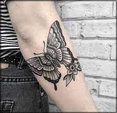 Hermosas Ideas De Tobillo Tatuaje Muneca Manos Black Butterfly Tattoo Traditional Butterfly Tattoo Butterfly Tattoos On Arm