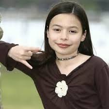 🤘🤘🌹🤘🤘 WE WANNA TAKE A SEC TO INTRODUCE OUR NEW BAND MANAGER  @mirandacosgrove can't wait to rock to the top with you 📸: @lindseyhartman