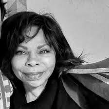 Cheryl Carswell's Instagram, Twitter & Facebook