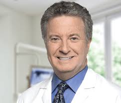 Dentists in Woodland Hills