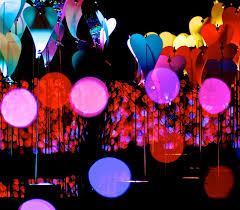 Differences in lens aberrations and aperture shape cause very different bokeh effects. Hintergrundbilder Japan Bunt Illustration Herz Kreis Bokeh Ornament Kawasaki Farbe Erleuchtung Land Kanagawa Mitte Herbst Festival Yomiuri 2928x2555 633030 Hintergrundbilder Wallhere