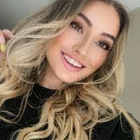 Emily Veres's Instagram, Twitter & Facebook