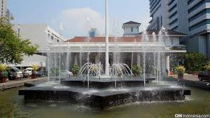 Balai kota dki jakarta) is the seat of the jakarta city government. Sejarah Panjang Kompleks Balai Kota Jakarta