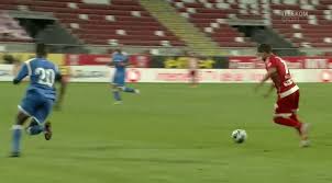 Fotbal club politehnica iași (romanian pronunciation: Video Uta Arad Pierde Cu Poli Iasi Primul Meci De La Revenirea In Liga 1 ArÄƒdenii Au Condus De DouÄƒ Ori Intr O PartidÄƒ PlinÄƒ De Super ExecuÅ£ii