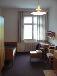 Merkmale zur wohnung zwingend wünschenswert balkon/terrasse aufzug. Freies Zimmer Im Madchenwohnheim 1 Zimmer Wohnung In Kempten Allgau Innenstadt