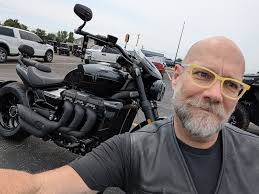 Waiting for quick shifter installation