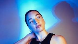 Introducing: Laura Hyde