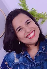 ENTREVISTA: Leticia Peres