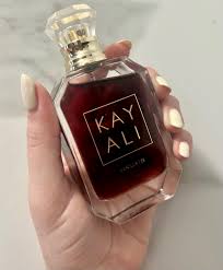 12 Best Vanilla Perfumes of All Time, Tested by Editors | Marie Claire