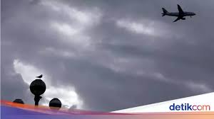 Jumlah pulau di indonesia sendiri sangatlah banyak, menurut deputi kedaulatan maritim kementerian koordinator bidang kemaritiman mencapai 17.504 pulau, di mana 16.056 pulau telah dibakukan namanya di pbb. Pesawat Sriwijaya Air Hilang Kontak Di Pulau Lancang Kepulauan Seribu