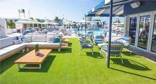 Established in 2008, easygrass has become the leading supplier and installer of artificial grass, artificial turf, and synthetic grass products serving all of miami, fort lauderdale, and all over florida, the caribbean, and latin america. Bahia Mar Fort Lauderdale Beach A Doubletree By Hilton Fort Lauderdale Usa Emirates Holidays
