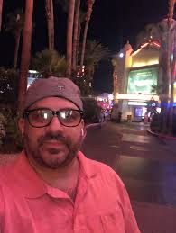 A WARM HELLO TO YOU BROS: IT WOULD BE VERY NICE IF HERE IN LAS VEGAS,  NEVADA, USA. WHERE I LIVE I COULD FIND ME, JUST ONE SINCERE, SWEET AND  KIND, NON-SMOKING,