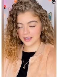 Marina Halim's Instagram, Twitter & Facebook