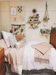 Head over to our apartment locator to. 50 Beautiful College Apartment Bedroom Decorating Ideas Chicbedroom Bedroomdecorating Bedroo College Dorm Room Decor Dorm Room Inspiration Dorm Room Designs