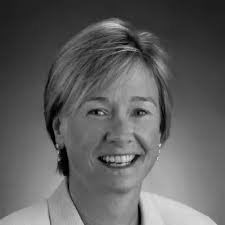 Elizabeth Munson's Instagram, Twitter & Facebook