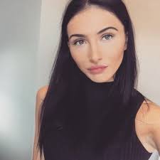 Lauren Macgregor (@LaurenMacG)