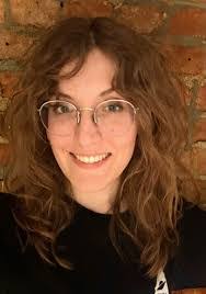 Maia Williams's Instagram, Twitter & Facebook