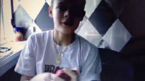 No, we can't go on like this, nah, nah. Benjamin Lasnier Speaks Danish English French Livestream Youtube