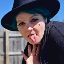 On Friday evening at the beautiful Kresge Auditorium at Interlochen Center  for the Arts, Asia won a Bailey Hardy peach tree.🌳 Interlochen Center for  the Arts inspires people around the world through