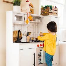 dream kitchenfor your toddler