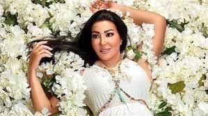 تخرجت في كلية التجارة بجامعة. Ø³Ù…ÙŠØ© Ø§Ù„Ø®Ø´Ø§Ø¨ Ù…ØªØ£Ù„Ù‚Ø© ÙƒØ§Ù„Ø§Ø²Ù‡Ø§Ø± Ø§Ù„Ø¨ÙŠØ¶Ø§Ø¡ Beirutcom Net