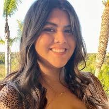 abril duran (@april_xo9)