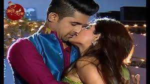 Siddharth and roshni enjoy doing romantic dance number. Jamai Raja 16th December 2015 Episode Siddharth Shabnam S Hot Kiss Youtube