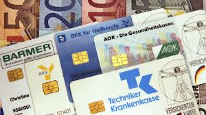 Ein wechsel in die gesetzliche krankenversicherung ist für selbstständige nur möglich, wenn sie ein sozialversicherungspflichtiges angestelltenverhältnis eingehen. Krankenkassen 2021 Das Sind Die Gunstigsten Und So Einfach Wechseln Sie Stern De