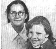 Delton Lowry's Instagram, Twitter & Facebook