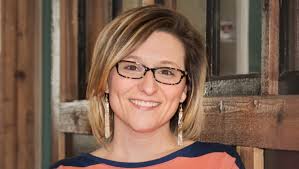 Cops make small-town girl feel better