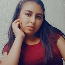 Maggie Valle (@MaggieValleA)