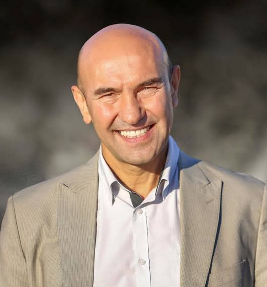 Tunç Soyer