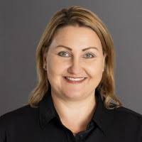 50+ perfiles de «Moller»